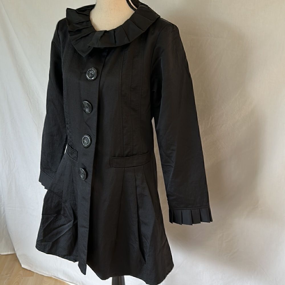 Saga women’s black ruffle jacket size 1 - Picture 4 of 15